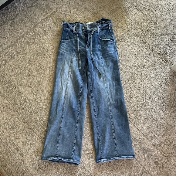 Stylish Vervet Los Angeles High-Waisted Blue Wide-Leg Jeans - Picture 1 of 5